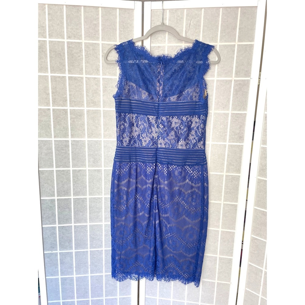 Tadashi Shoji Chantilly Lace Dress 10P Blue MOB MOG Elegant Wedding Guest Formal - Picture 3 of 9